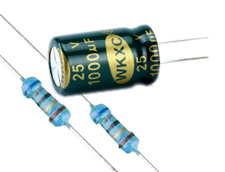 Резистор и электролитический конденсатор